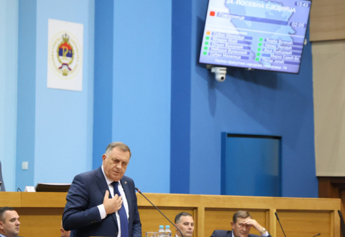 Dodik: Budžet BiH predložen suprotno Ustavu, srpski poslanici da odbiju predlog
