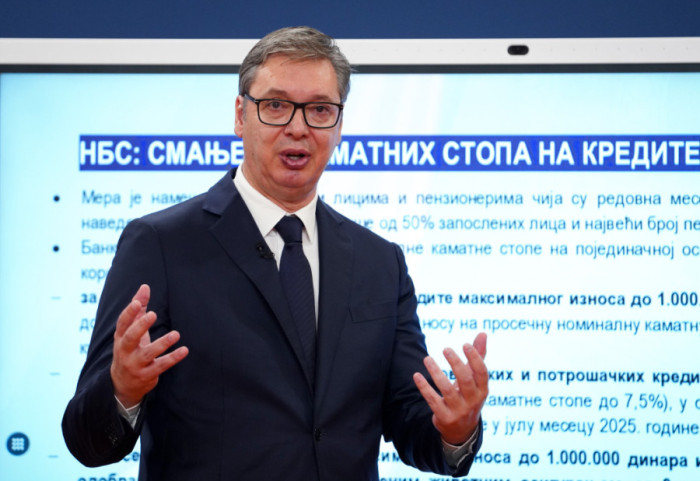 Vucic: Salaries for education and healthcare workers to increase by 5% from October 1st
