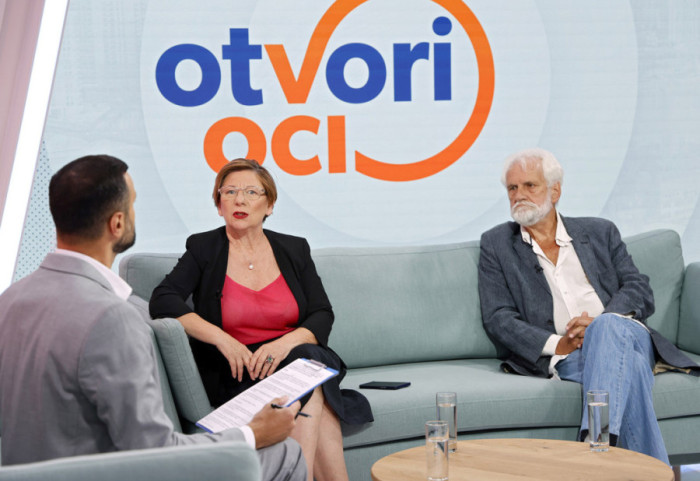 (VIDEO) Profesori za Newsmax Balkans: "Ključno pitanje je šta će biti drugačije nakon vanrednih izbora"