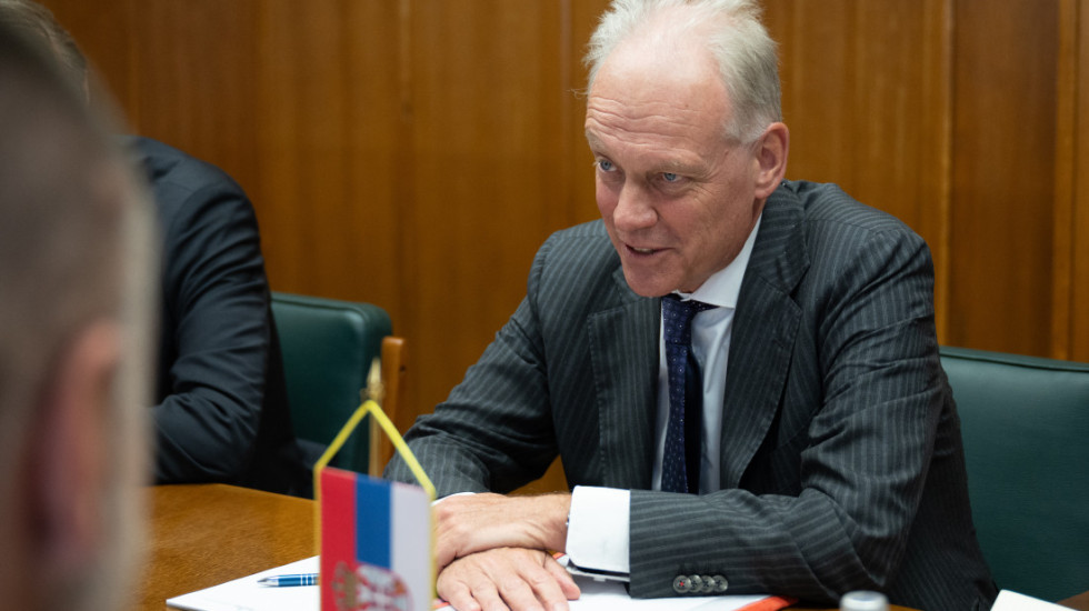 Gert Jan Kopman Meets with Serbian Officials to Discuss Reforms and EU Path