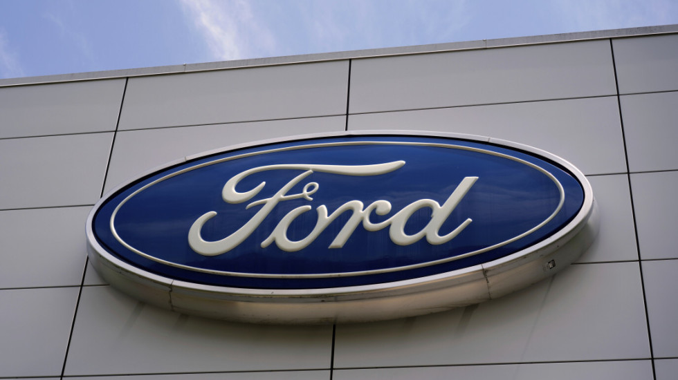 Ford opozvao skoro 500.000 vozila u SAD zbog problema sa kočionim sistemom