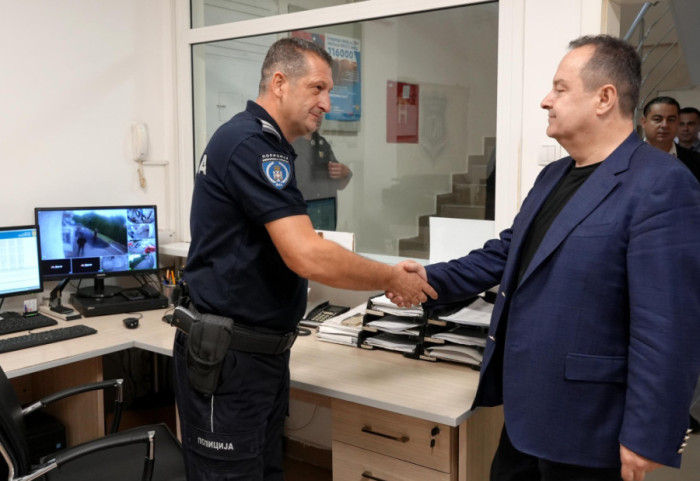 Dačić: Radićemo na povećanju broja policajaca