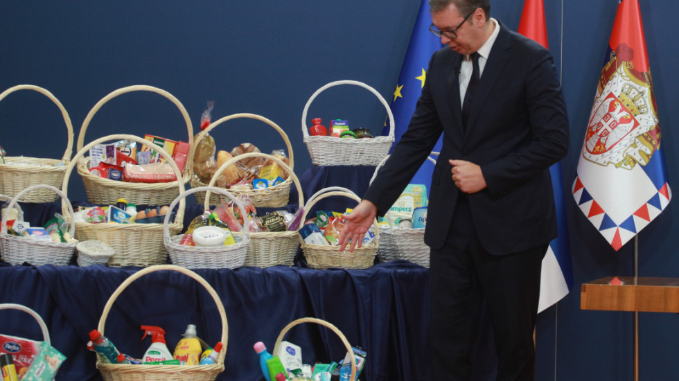 Delez Srbija tvrdi da nove mere imaju loš uticaj na trgovine na malo, Vučić im poručio da će "lepo zarađivati i ubuduće"