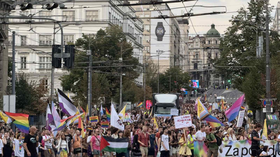 Prajd u Beogradu: Šetnja pod sloganom "Za porodicu", zahtevi LGBT+ zajednice nepromenjeni