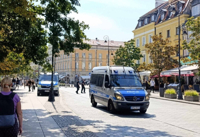Sabotaža na poljskoj železnici: Izdata Interpolova crvena poternica za Ukrajincem i Estoncem