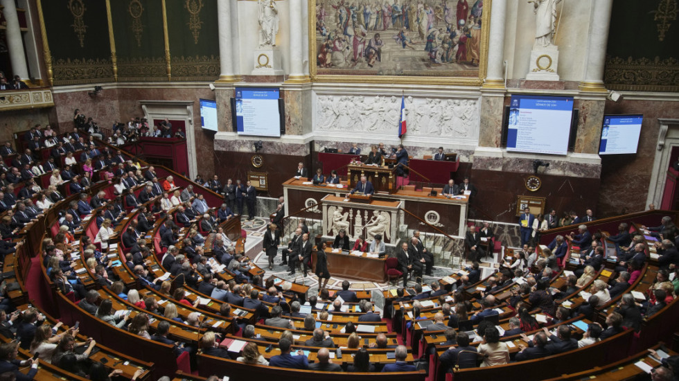 Šta očekuje Francusku nakon ostavke premijera Lekornua