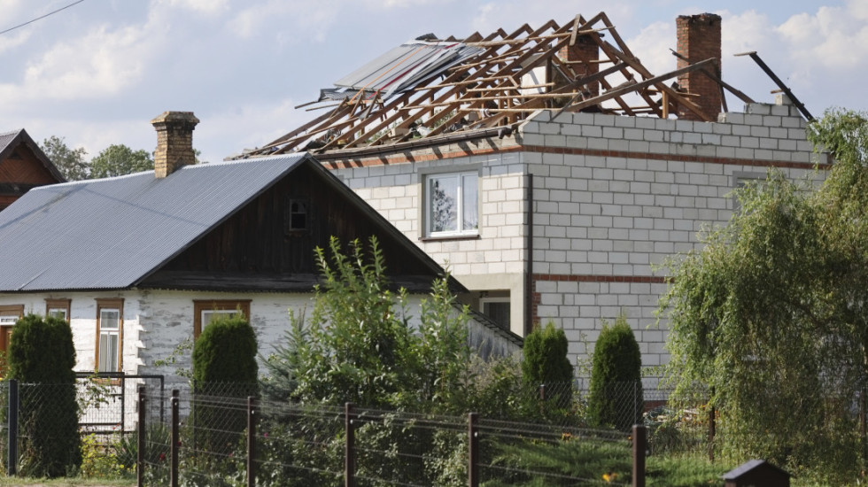 Poljski ministar: Kuću u selu najverovatnije pogodila raketa sa našeg aviona