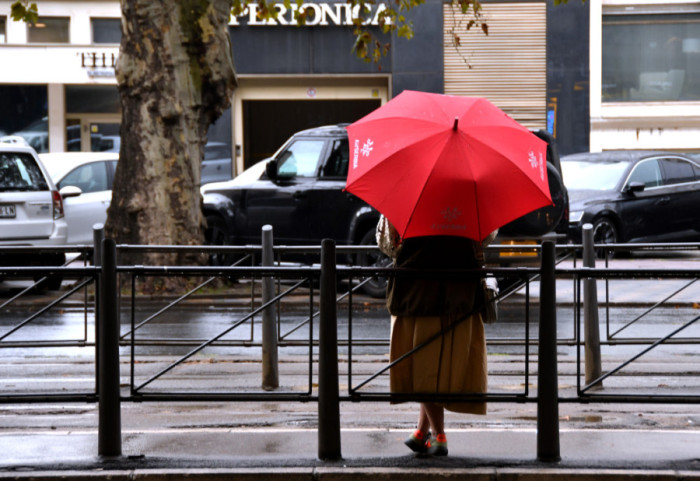 Promenljivo i vetrovito vreme, mestimično s kišom, do 22 stepena