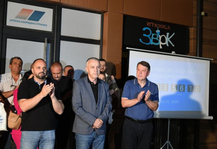 Srpska lista u ponoć započela izbornu kampanju: "Glas za Srpsku listu je glas za našu budućnost"