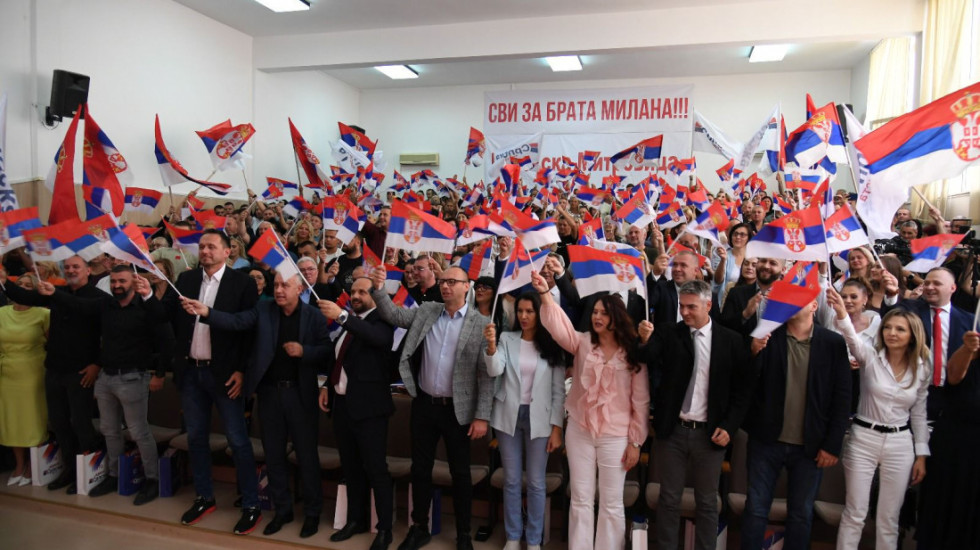 (FOTO/VIDEO) Miting Srpske liste u Severnoj Mitrovici: "Kada osvojimo vlast vratićemo ljudima nadu u život"