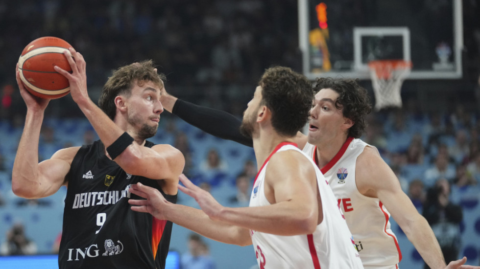 (FOTO) Nemačka šampion Evrope: U finalu pobedila Tursku rezultatom 88:83