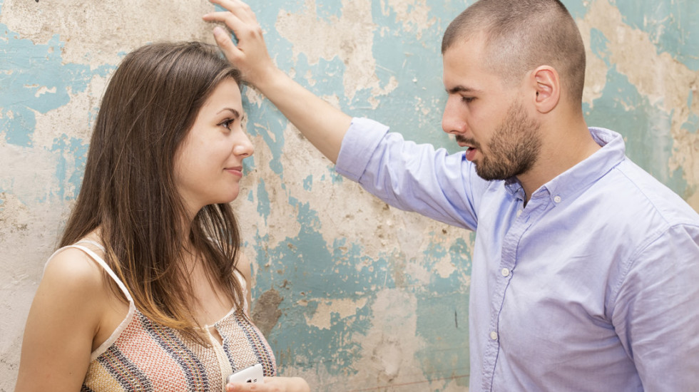 Kako prepoznati da partner nije spreman za ozbiljnu vezu