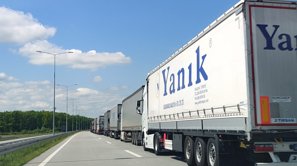 AMSS: Teretna vozila na izlazu iz zemlje zadržavaju se do sedam sati