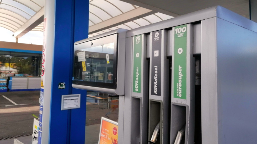 Nove cene goriva: Benzin i dizel jeftiniji narednih sedam dana