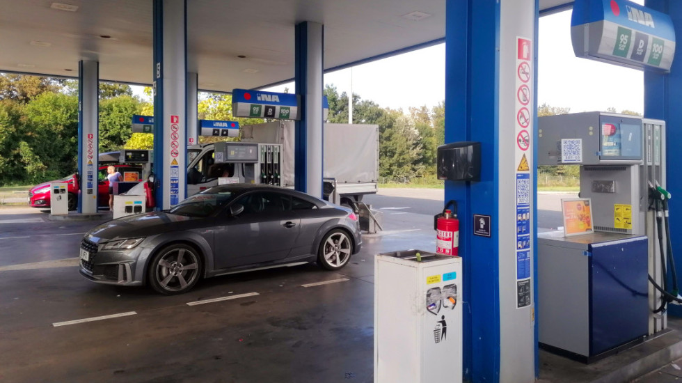 Novo poskupljenje goriva u Hrvatskoj: Cena evrodizela povećana za 12 centi, benzina za četiri