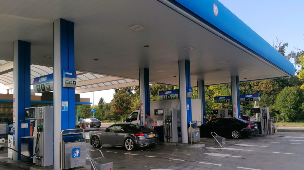 Nove cene goriva: Dizel pojeftinio za tri, a benzin za dva dinara