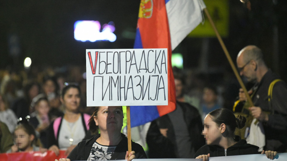 Roditelji podnose krivičnu prijavu protiv direktorke Pete beogradske gimnazije, Nešović ne želi da komentariše
