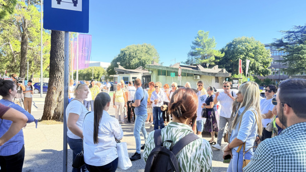 Protest medicinskih sestara i tehničara Kliničkog centra Crne Gore