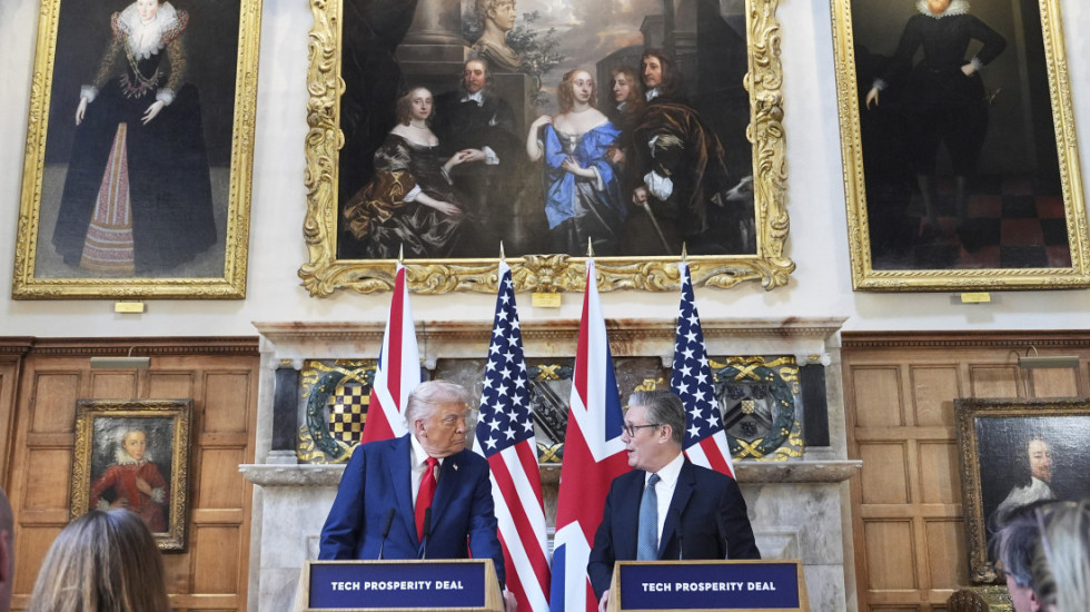 Starmer: Britanija ne podržava blokadu Ormuskog moreuza niti ulazak u rat sa Iranom