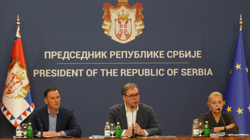 (VIDEO) Vučić: Predložićemo zakon o legalizaciji 4,8 miliona objekata, za samo 100 evra