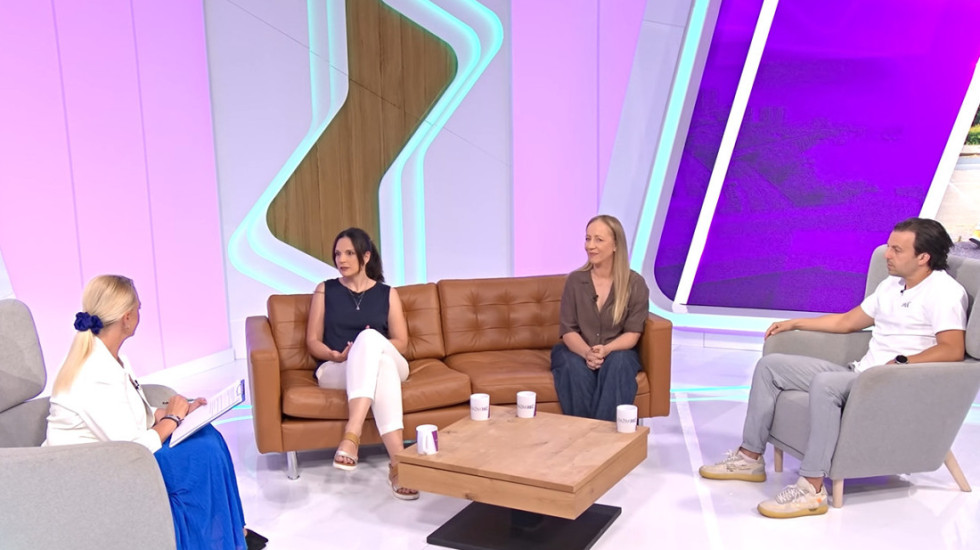 (VIDEO) Roditelji, nastavnik i dete: Najbitniji saveznici ili najveći suparnici?