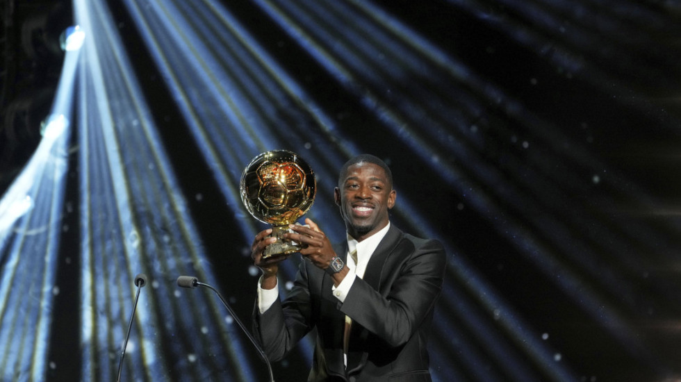 Usman Dembele dobio Zlatnu loptu za najboljeg fudbalera sveta u izboru Frans fudbala