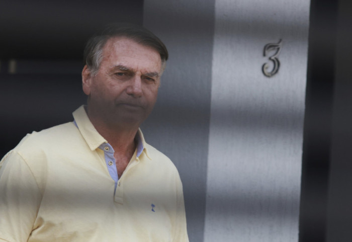 Bivši predsednik Brazila dobio nanogicu, preti mu kazna do 40 godina za organizovanje puča