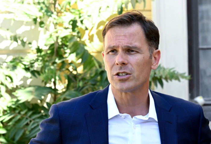 Mali: Ukidanje uvoza ruske nafte i gasa veliki izazov za Srbiju, ali nema panike