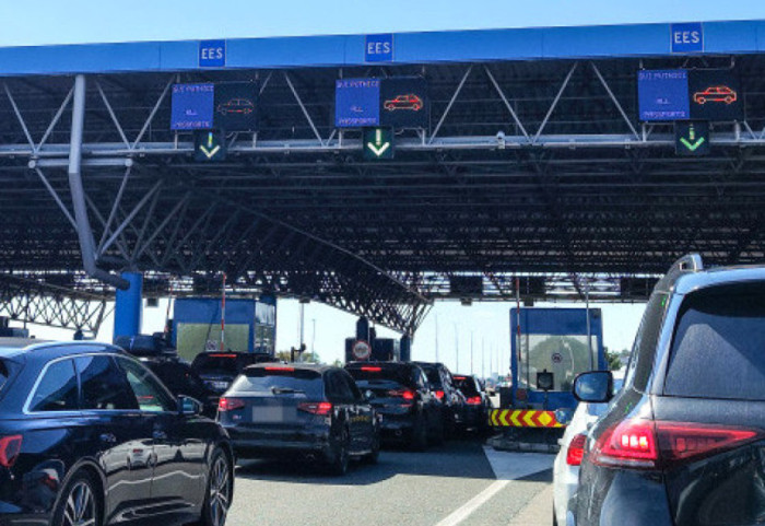 Počela puna primena EES pravila za putnike iz Srbije: Slikanje i otisci svaki put, očekuju se gužven na granicama