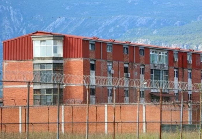 Više od 100 pritvorenika u Istražnom zatvoru Podgorica stupilo u štrajk glađu, advokatima se obratili pismom