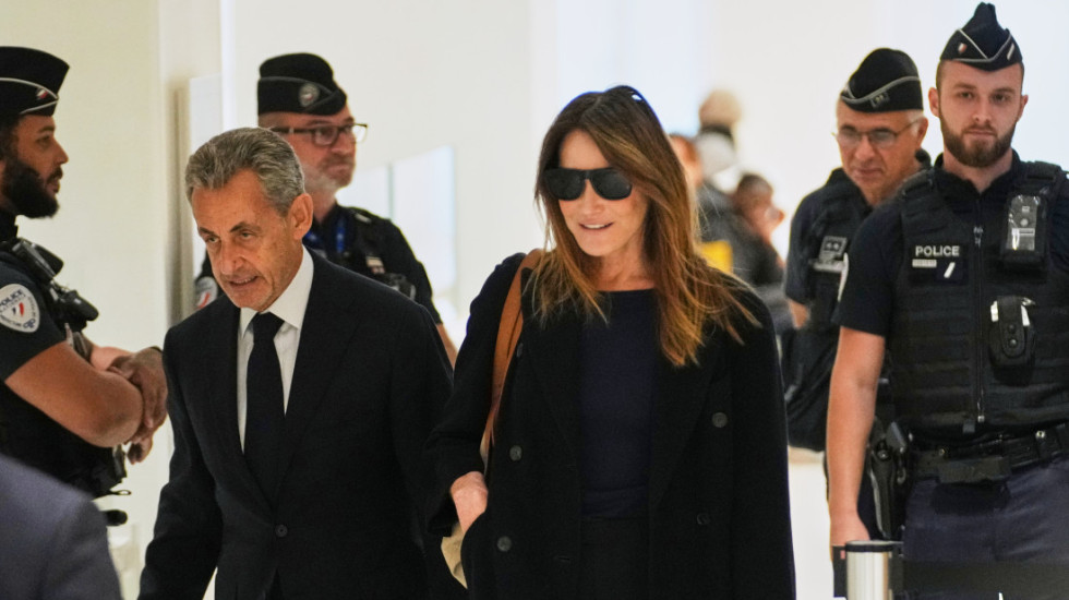 Sarkozi proglašen krivim za kriminalno udruživanje, finansirao kampanje Gadafijevim novcem