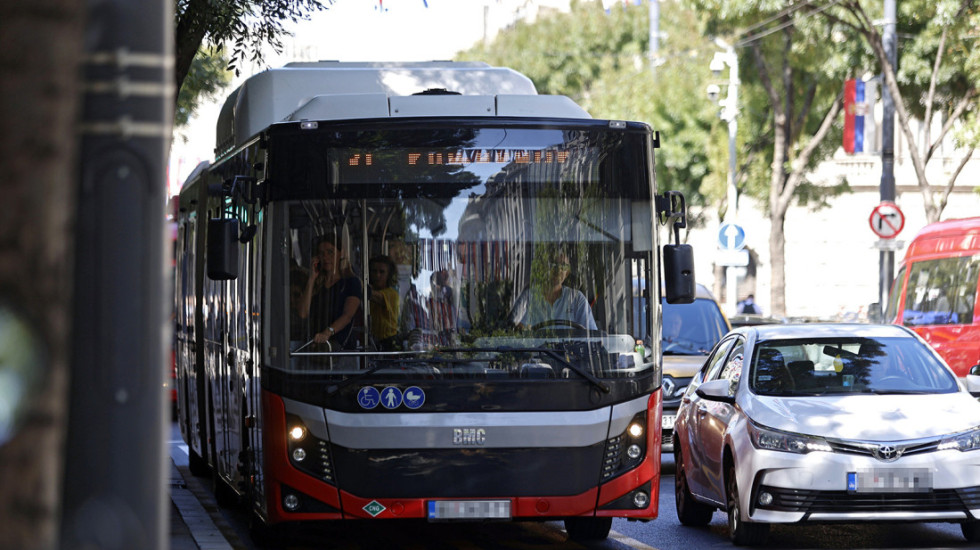 Ukrala novčanik sa 120 evra i 54.000 dinara u autobusu: Uhapšena državljanka Bugarske (31)