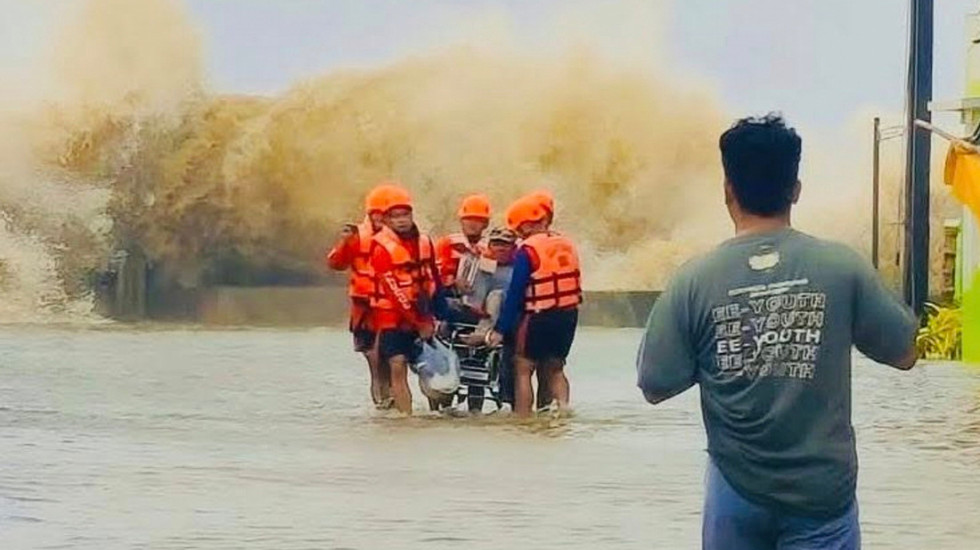 (FOTO) Tajfun Bualoi na Filipinima: Najmanje 11 osoba poginulo, evakuisano 400.000