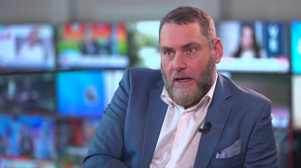 (VIDEO) Profesor Seneši: Zakon o legalizaciji ima nedoslednosti, ali građani će moći da postanu vlasnici svojih domova