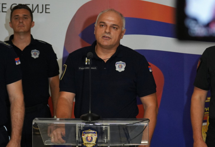 Pomoćnik direktora policije: Skupovi protiv blokada na 167 lokacija, povređena dva policajca u Bogatiću