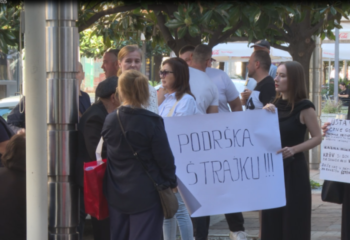 Protest porodica pritvorenih osoba: "Alarmantno stanje u crnogorskim zatvorima, 75 zatvorenika štrajkuje glađu"