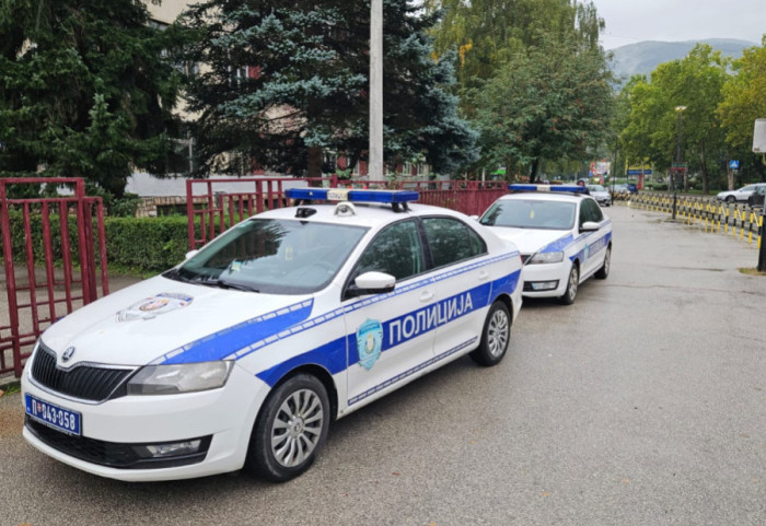 Pronađena velika količina oružja u kući na Zvezdari, uhapšen vlasnik (28)