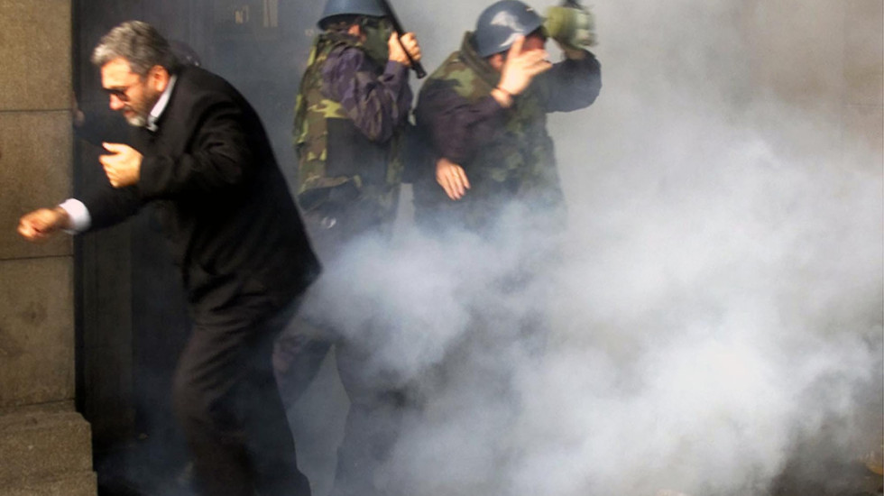 "Najvažniji dan u modernoj istoriji Srbije, Otpor odigrao ključnu ulogu": Dve i po decenije od petooktobarskog protesta