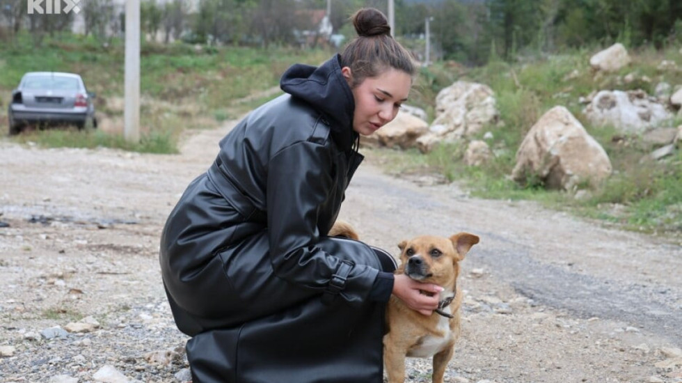 Amina (21) tokom poplava u Jablanici izgubila devet članova porodice: "Imam osećaj kao da su živi"