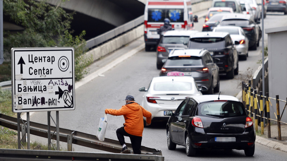 MUP: U razmaku od nekoliko sati u saobraćajnim nezgodama poginulo troje pešaka