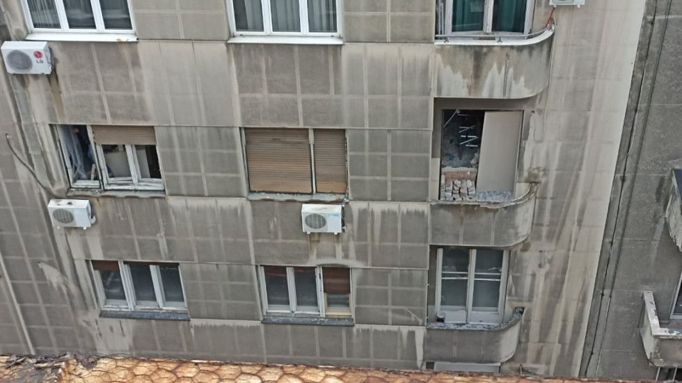 Hapšenje zbog eksplozije u Kosovskoj ulici, muškarac (26) osumnjičen da je doneo eksploziv