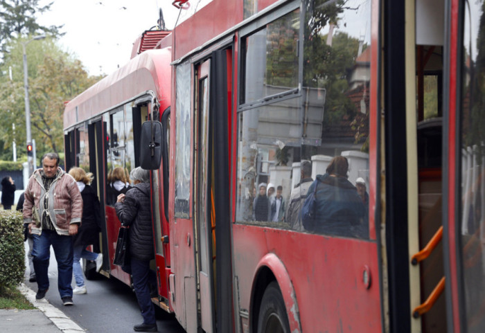 GSP: Zbog kvara na električnoj mreži, autobusi menjaju tramvaje i trolejbuse