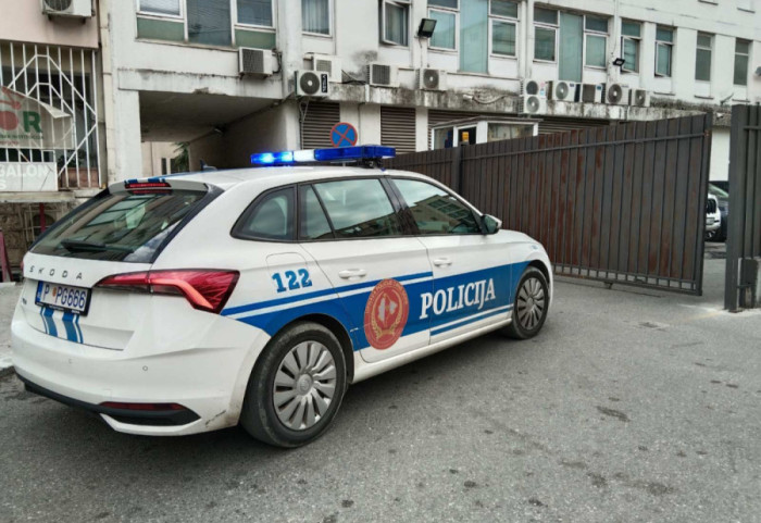Pokušaj otmice u Budvi: Turski državljani nasilno ubacili osobu u automobil, pa izazvali udes tokom potere