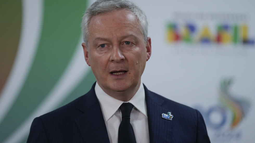Povlači se i francuski ministar odbrane: Bruno Le Mer vratio mandat premijeru u ostavci