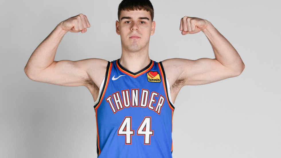 (VIDEO) Nikola Topić vratio se na teren posle dijagnostikovanja raka testisa