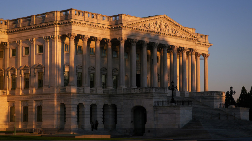 Okončana šestonedeljna "pat-pozicija": Iznenadni politički preokret u Senatu otvorio put za kraj "shutdowna" u SAD