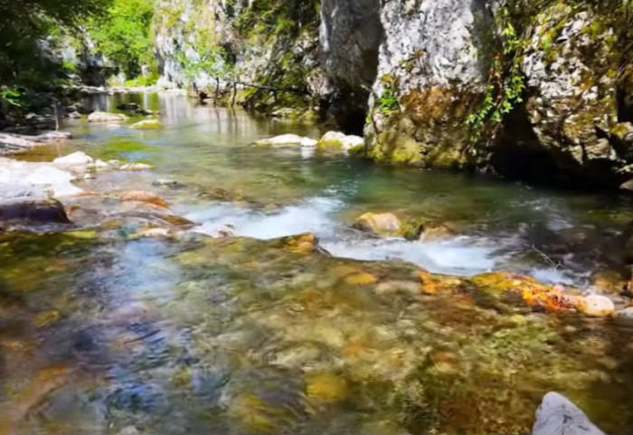 Visočka banja skriveni dragulj u srcu kanjona Rzava: Priča o lekovitoj vodi koja je "lečila junake Kosovske bitke"