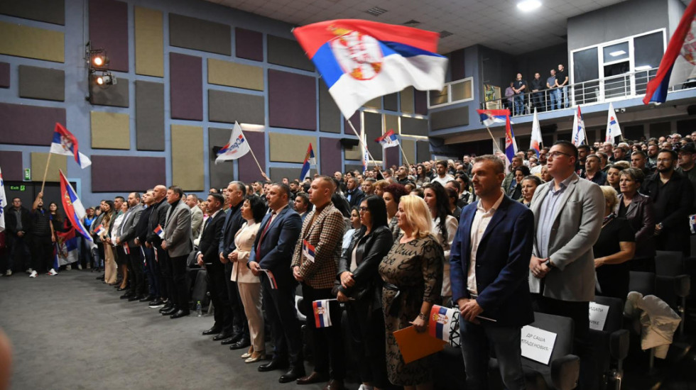 (FOTO) Konvencija Srpske liste u Gračanici: "Borba za čast, dostojanstvo i napredak svih građana"