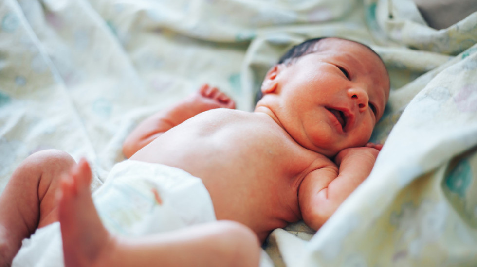 Rekord u vranjskom porodilištu: U prvim satima Nove godine rođeno 10 beba, prvi na svet došli blizanci