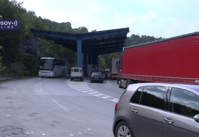 Ekipa Newsmax Balkans na KiM stigla posle brojnih neprijatnosti: "Rekli da smo u Republici Kosovo i da se vratimo kući"